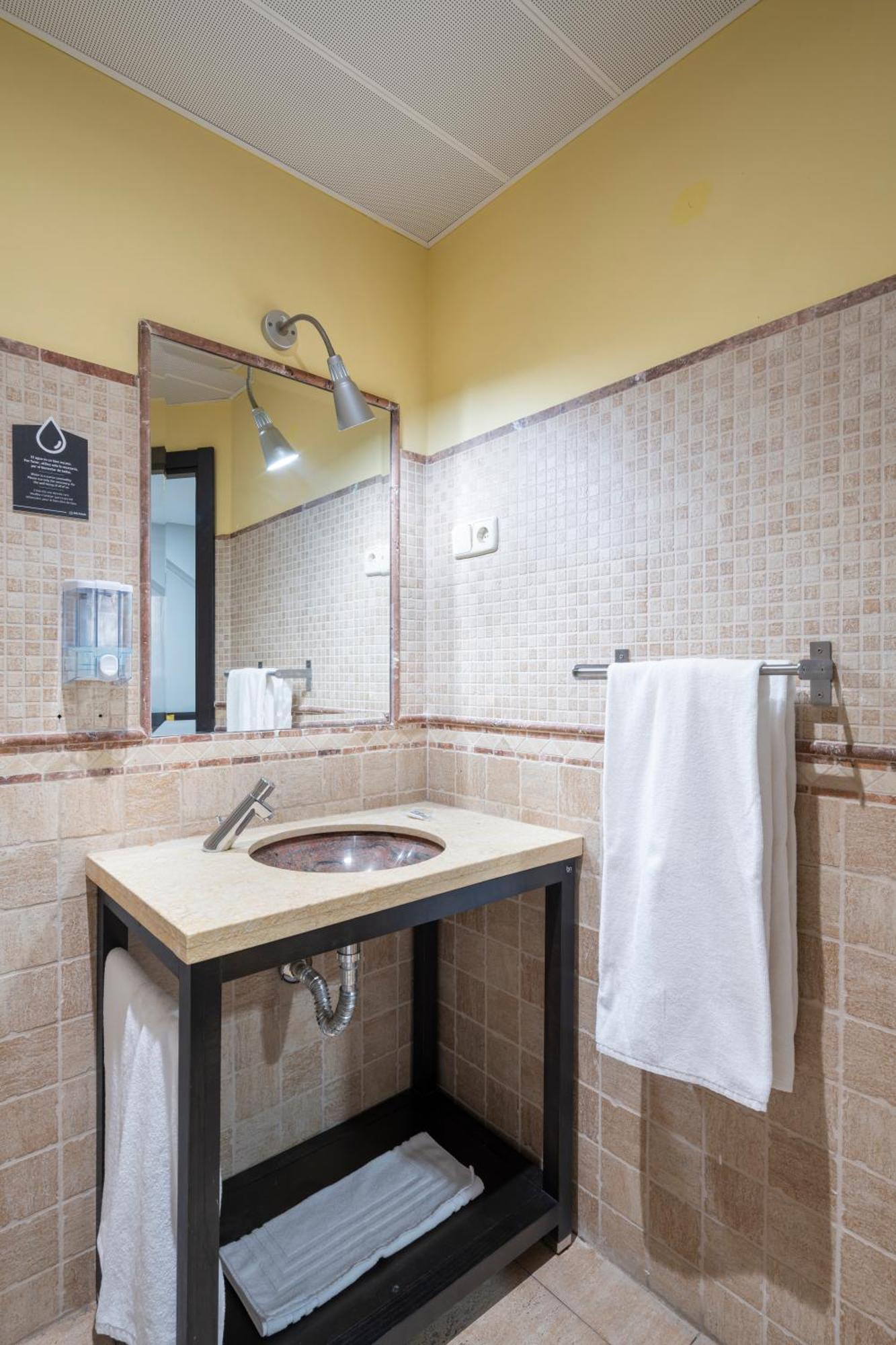 Hotel Alda Borox Ngoại thất bức ảnh
